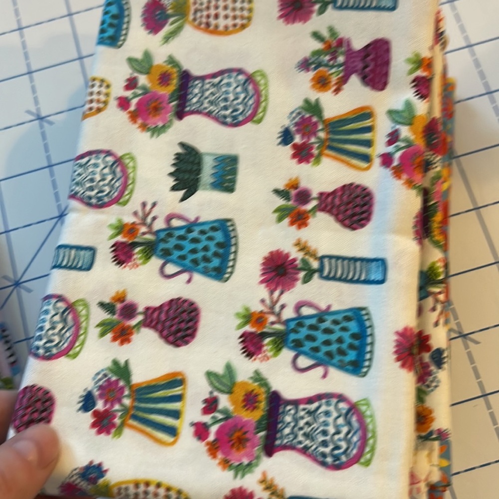 Michael Miller Sugar Skulls and Flowers Cotton 6 Piece Pack - Picture 4 of 6